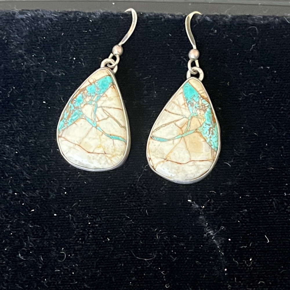 Elegant VTG Royston Turquoise Teardrop Earrings